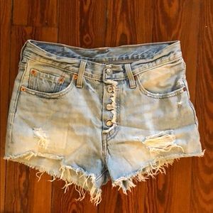 Levi size 26 woman light blue cutoffs